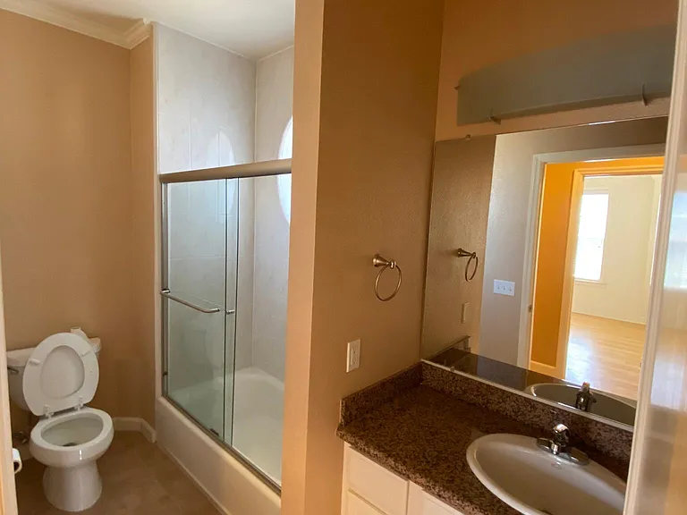 230 Bryant St #19 — Photo 9