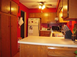 10593 Nathan Ln N, Maple Grove, MN 55369