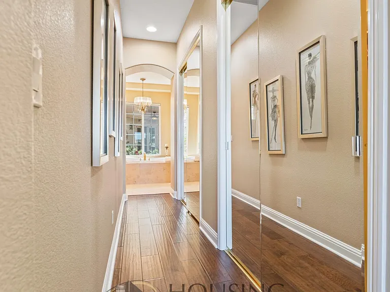 4005 Royal Troon Dr — Photo 30