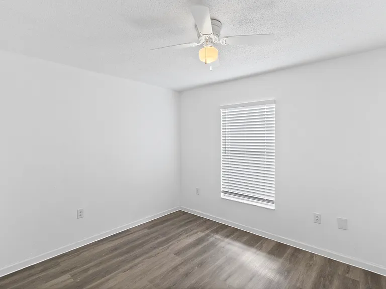 1601 Perdido Ct — Photo 14