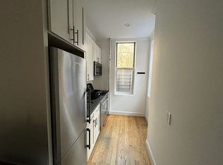 378 Hooper St APT 1R, Brooklyn, NY 11211
