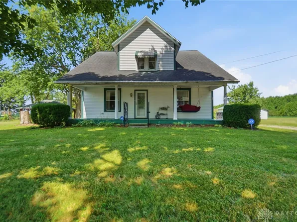 8601 Lochard Rd, Sidney, OH 45365