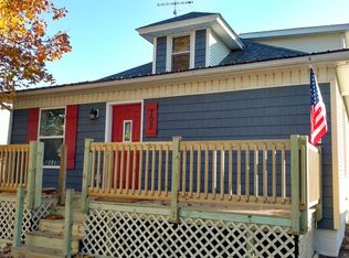 702 Main St, Cuba City, WI 53807