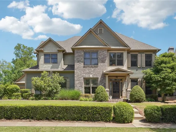 4820 Westgate Dr, Cumming, GA 30040