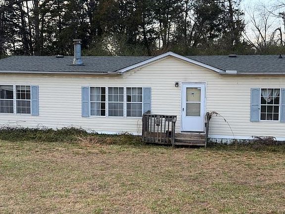 4th image of 700 Christopher Rd