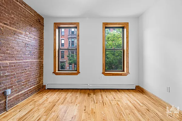 Rented by PREX Realty Corp | media 14