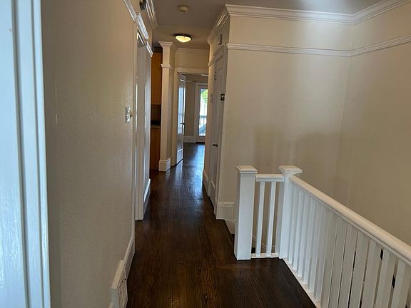 5th image of 1762 Greenwich St