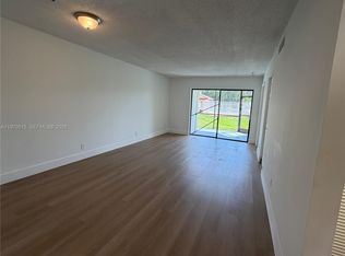 3400 Foxcroft Rd APT 107, Hollywood, FL 33025