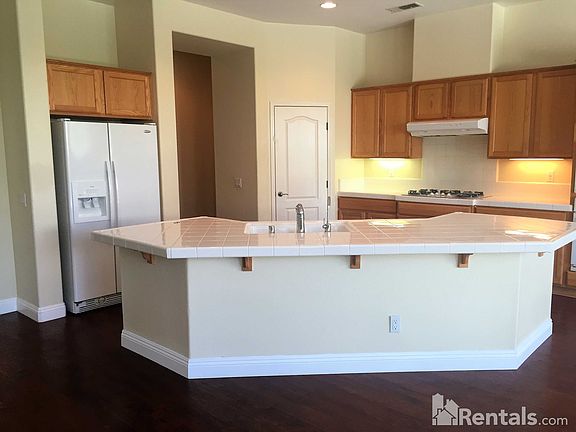 3rd image of 30796 E Green Dr