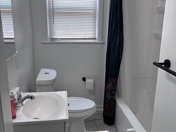 5th image of 606 E Cawson St