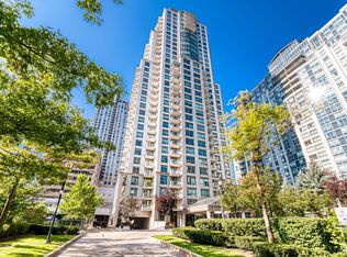 21 Hillcrest Ave #702, Toronto, ON M2N7K2