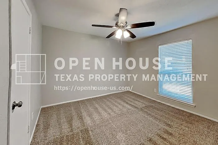 5423 Lansingford Trl — Photo 15