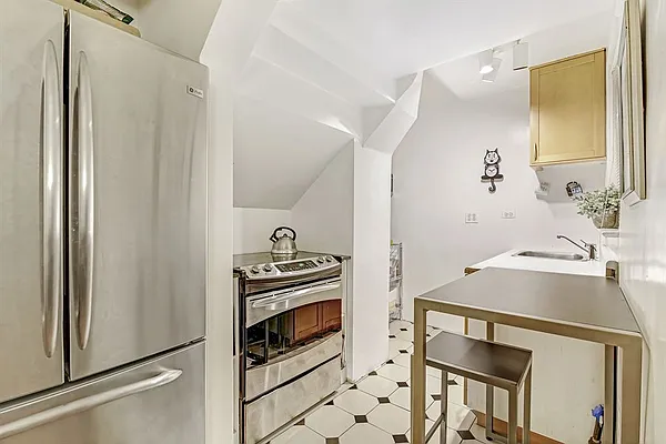 Sold by Corcoran | media 11