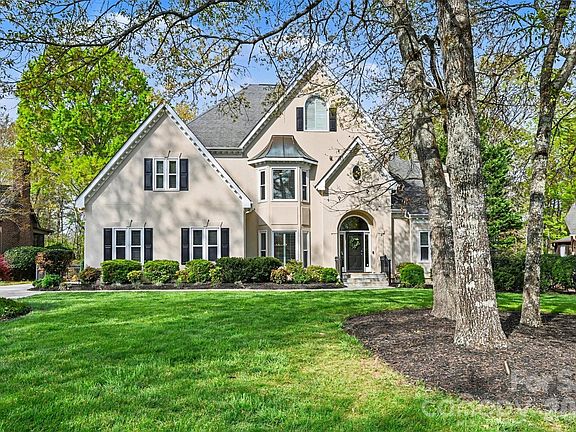 3rd image of 7321 Timberneck Ct