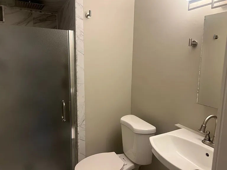 416 Springbrook Cir — Photo 15