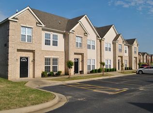 926 E Craighead Forest Rd APT J, Jonesboro, AR 72404