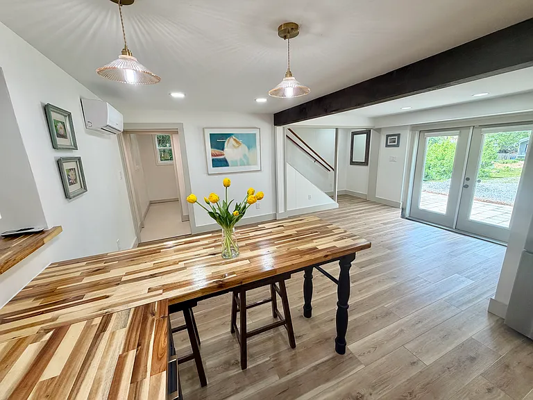 121 Flanders Ave — Photo 5