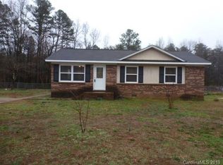1228 Brookwood Dr, Stanley, NC 28164