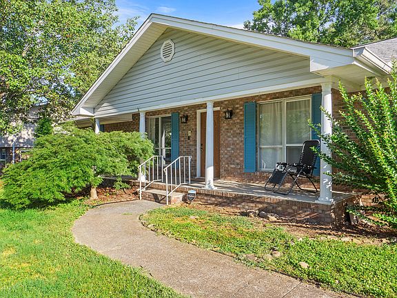 4th image of 5227 Lawana Ln