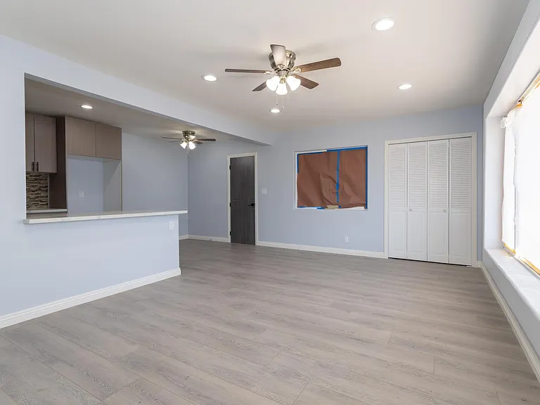 12675 Pierce St — Photo 7