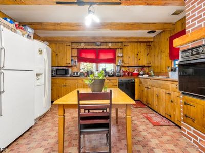 58 Main St, Clinton, NJ, 08809