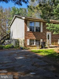 2480 Lewis Ln, Finksburg, MD 21048