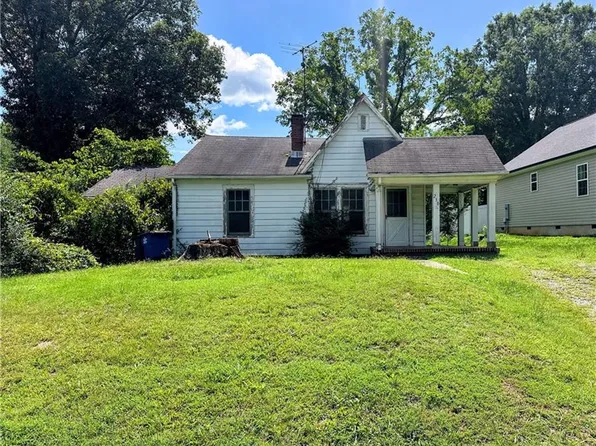 230 Crews St, Winston Salem, NC 27101