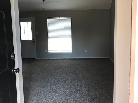 2nd image of 508 Clairmont St