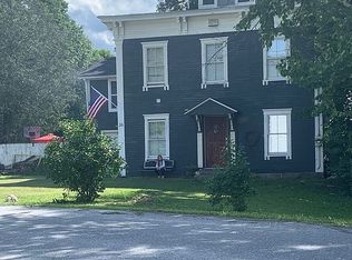 26 Marshfield Rd, Plainfield, VT 05667