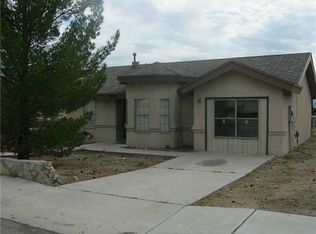 5779 Sanderling Dr, Santa Teresa, NM 88008