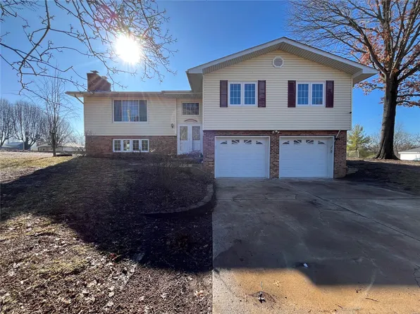 334 Diener Rd, Washington, MO 63090