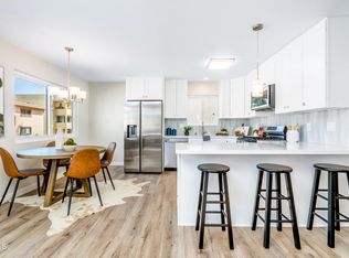 5354 Lindley Ave APT 210, Encino, CA 91316