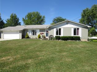 2590 Stony Point Rd, Grand Island, NY 14072
