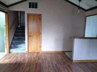 1105 Academy St, Mount Angel, OR 97362