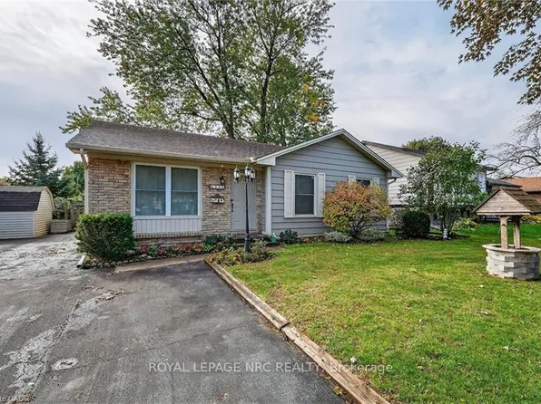 6556 Leawood Ct, Niagara Falls, ON L2G 7C4