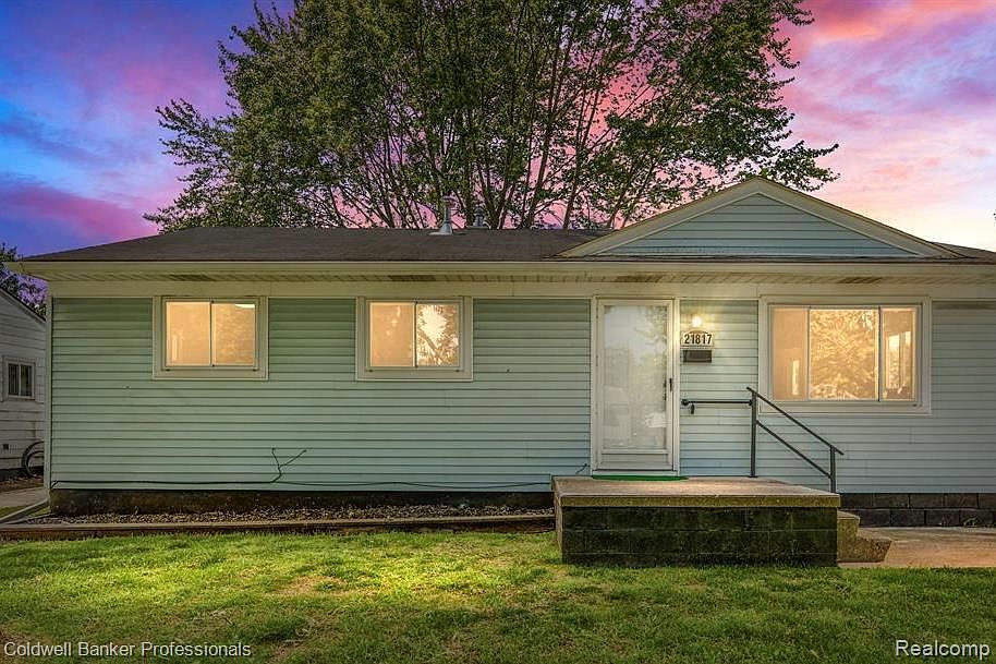 1st image of 21817 Weller Ave