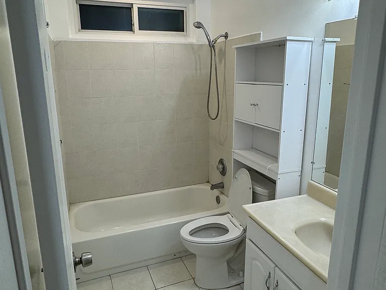 1036 Winchester Ave #3 — Photo 15