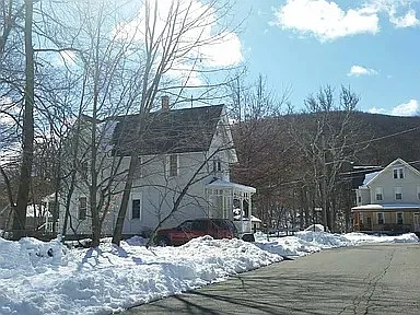 Building Photo - 30 6th St #3