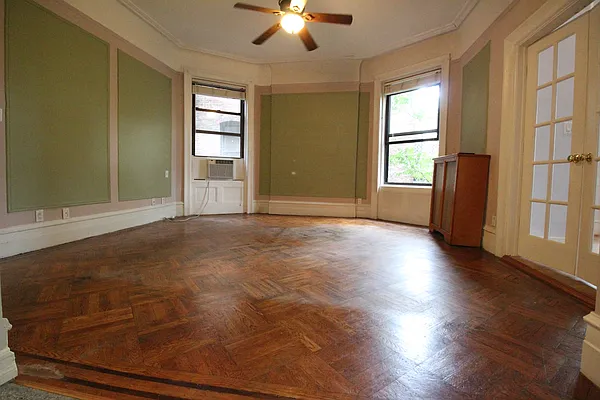 Rented by Luxor Homes & Investment Realty | media 26