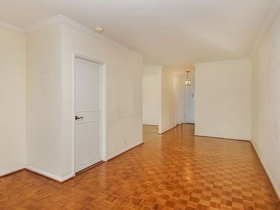 4th image of 180 E End Ave APT 5C