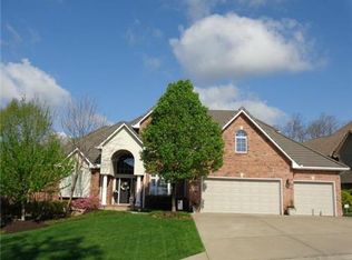 6140 NW Timberidge Dr, Parkville, MO 64152