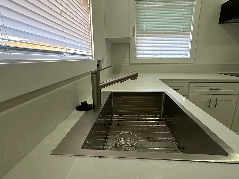 2444 Fairmount Ave #B — Photo 30