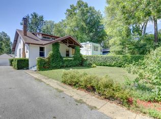 407 E Washington St, Urbana, IL