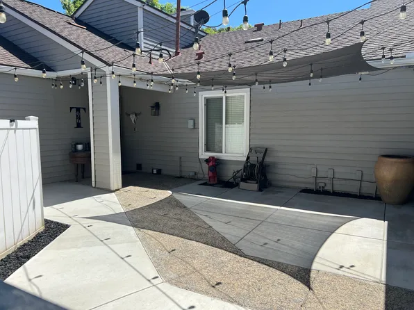 8000 Kroll Way, Bakersfield, CA