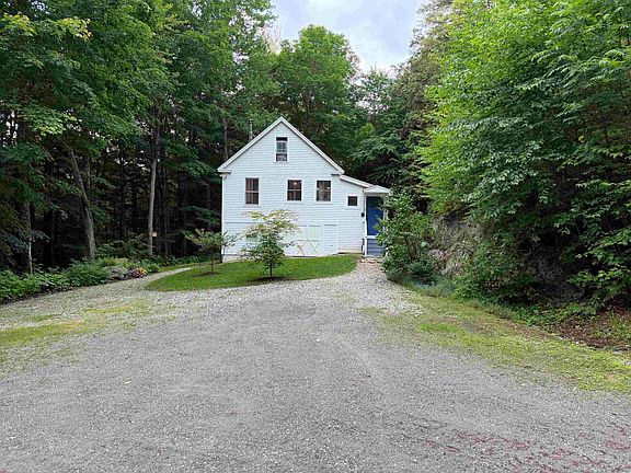 2nd image of 927 River Ridge Road