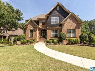 1044 Stoneykirk Rd, Pelham, AL 35124