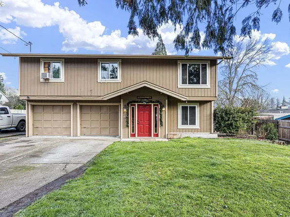 2133 NW Watters St, Roseburg, OR 97471