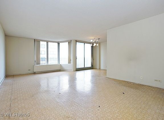 2nd image of 4170 N Marine Dr APT 7D