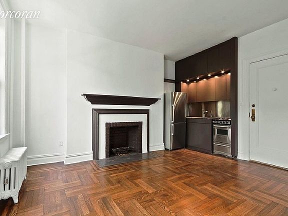 3rd image of 344 W 12th St APT 3B