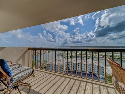 400 Island Way Penthouse 1706, Clearwater, FL, 33767